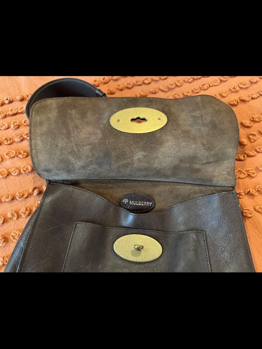 Mulberry Dark Brown Leather Messenger Bag with Gold Turn-Lock